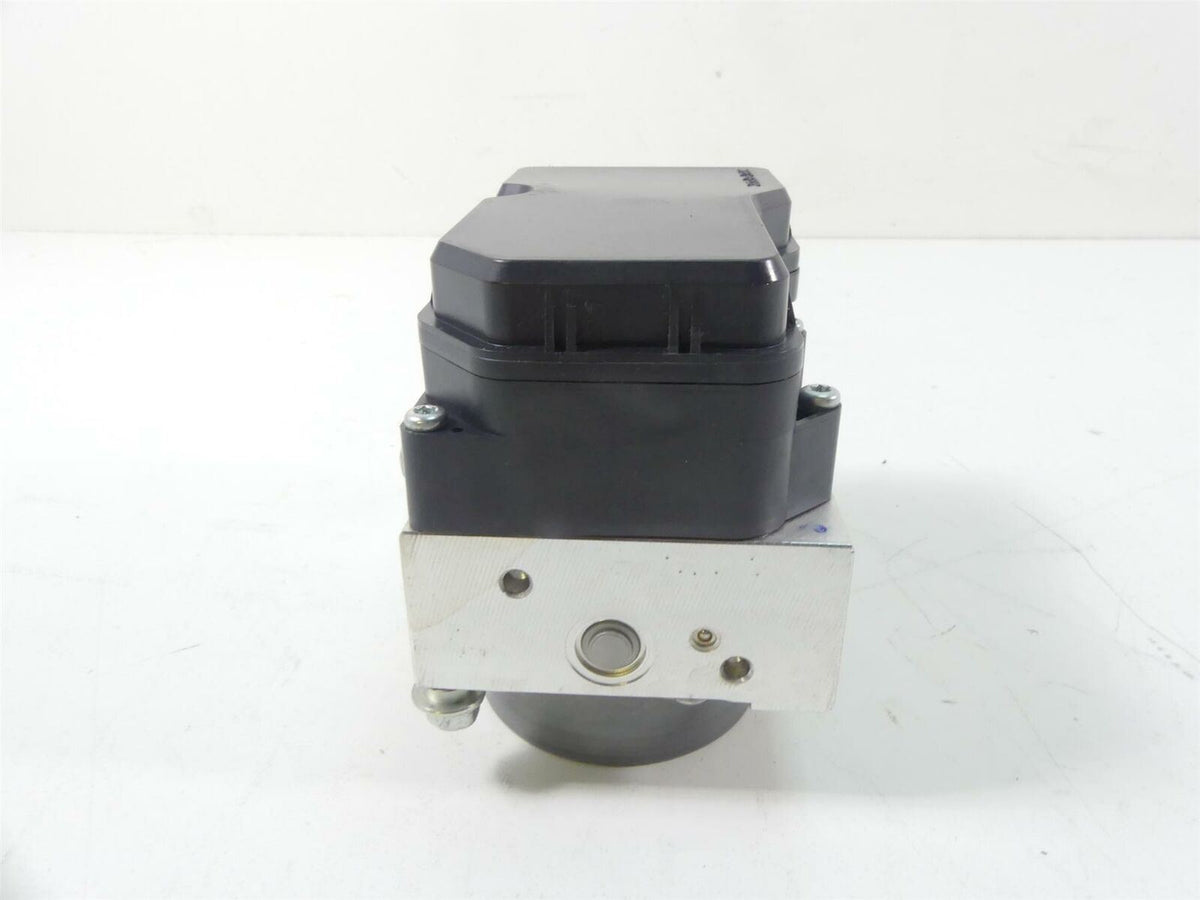 2020 Yamaha VMX17 1700 Advics Abs Brake Pump Pressure Module 2S3-85930-10-00 {{ shop.shopifyCountryName }} - Mototech271