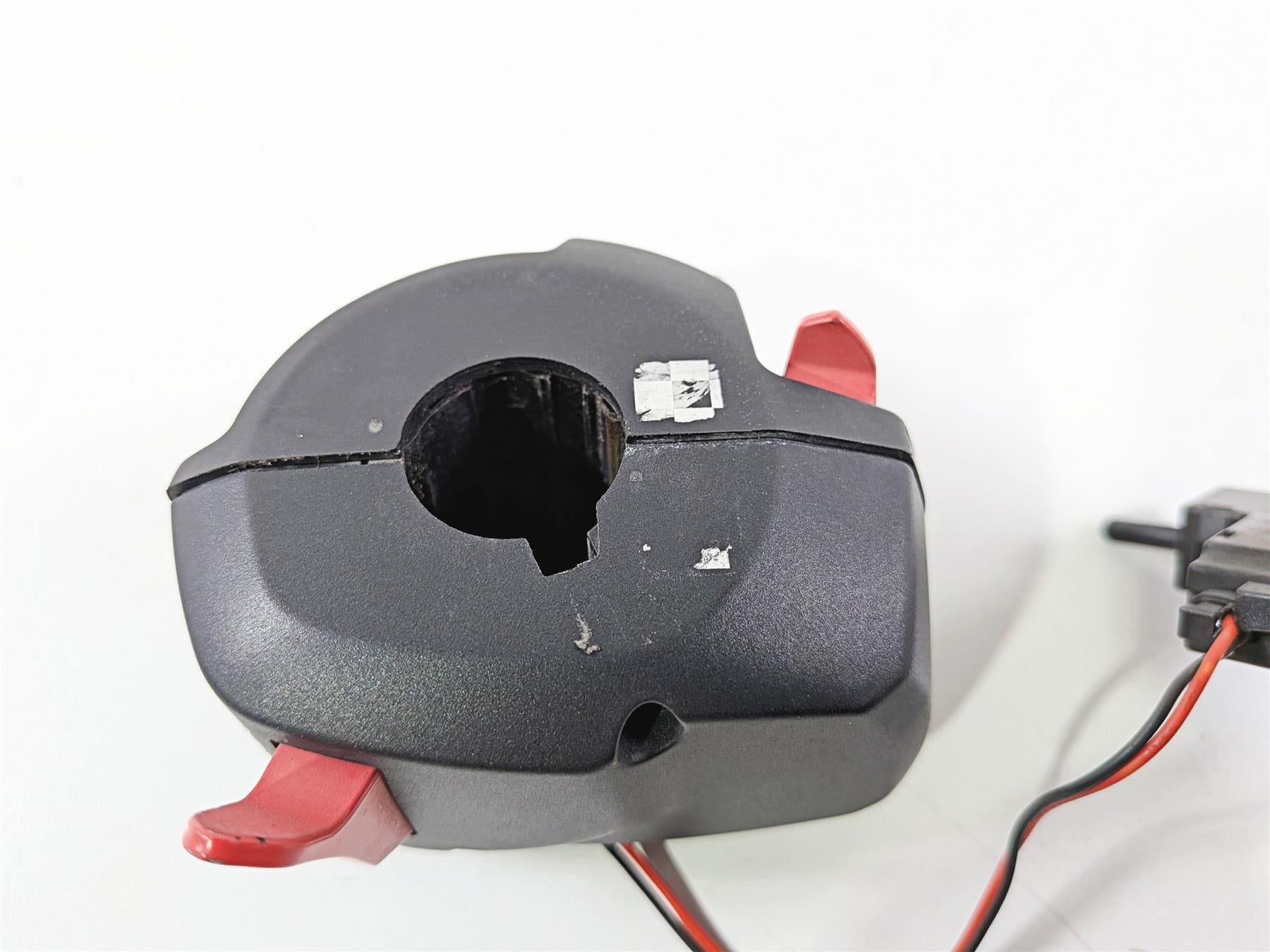 2019 Triumph Speed Triple RS 1050 Left Hand Control Switch Cruise T2044781 {{ shop.shopifyCountryName }} - Mototech271