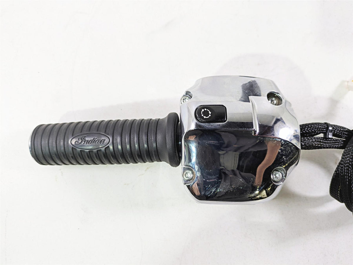 2017 Indian Chieftain Limited Right Hand Control Switch Throttle 2413027 {{ shop.shopifyCountryName }} - Mototech271