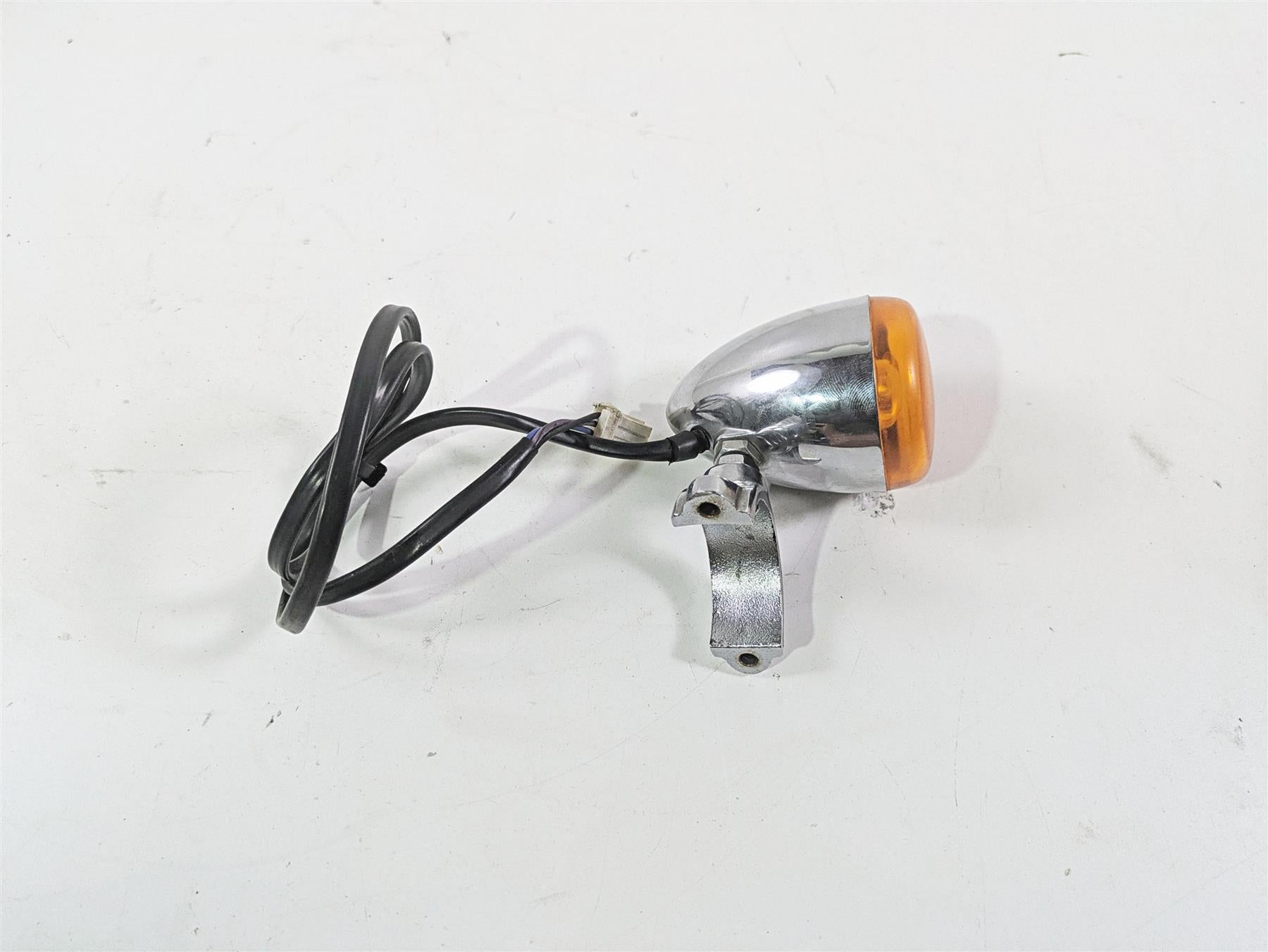 2008 Harley FXDL Dyna Low Rider 105TH Left Front Blinker Turn Signal 68972-00 {{ shop.shopifyCountryName }} - Mototech271