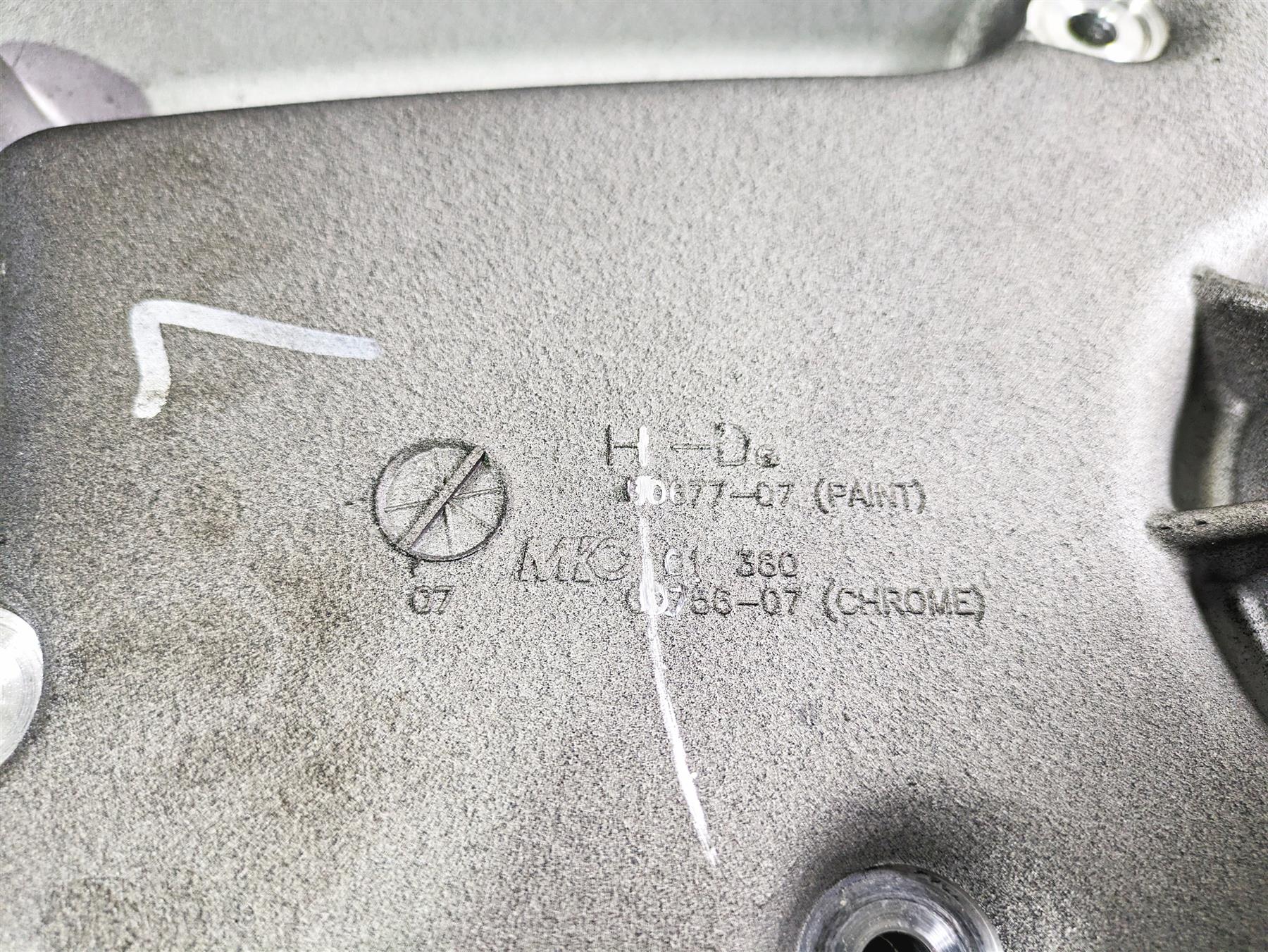 2008 Harley Touring FLHTCU E-Glide 105TH Inner Primary Drive Cover 60677-07 {{ shop.shopifyCountryName }} - Mototech271