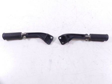 2008 Harley FXDF Dyna Fat Bob Rear Footpeg Foot Peg Rest Set 49230-06 49224-06A {{ shop.shopifyCountryName }} - Mototech271