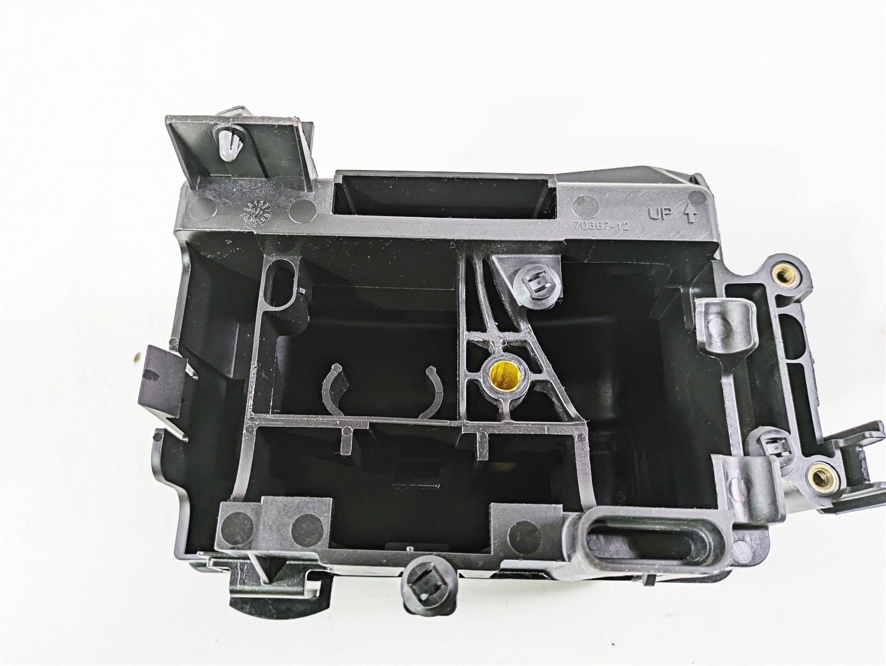 2017 Harley Dyna FXDB Street Bob Electrical Carrier Tray Stay & Cover 70367-12 {{ shop.shopifyCountryName }} - Mototech271