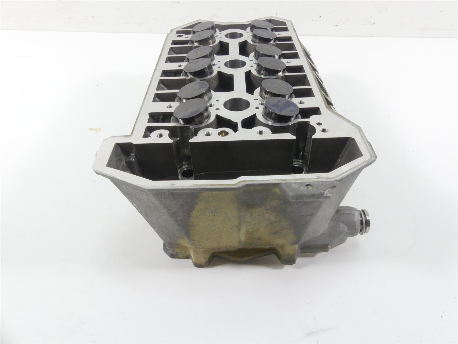 2018 Can Am Maverick X3 Turbo STD Engine Cylinderhead Cylinder Head 420413365 {{ shop.shopifyCountryName }} - Mototech271