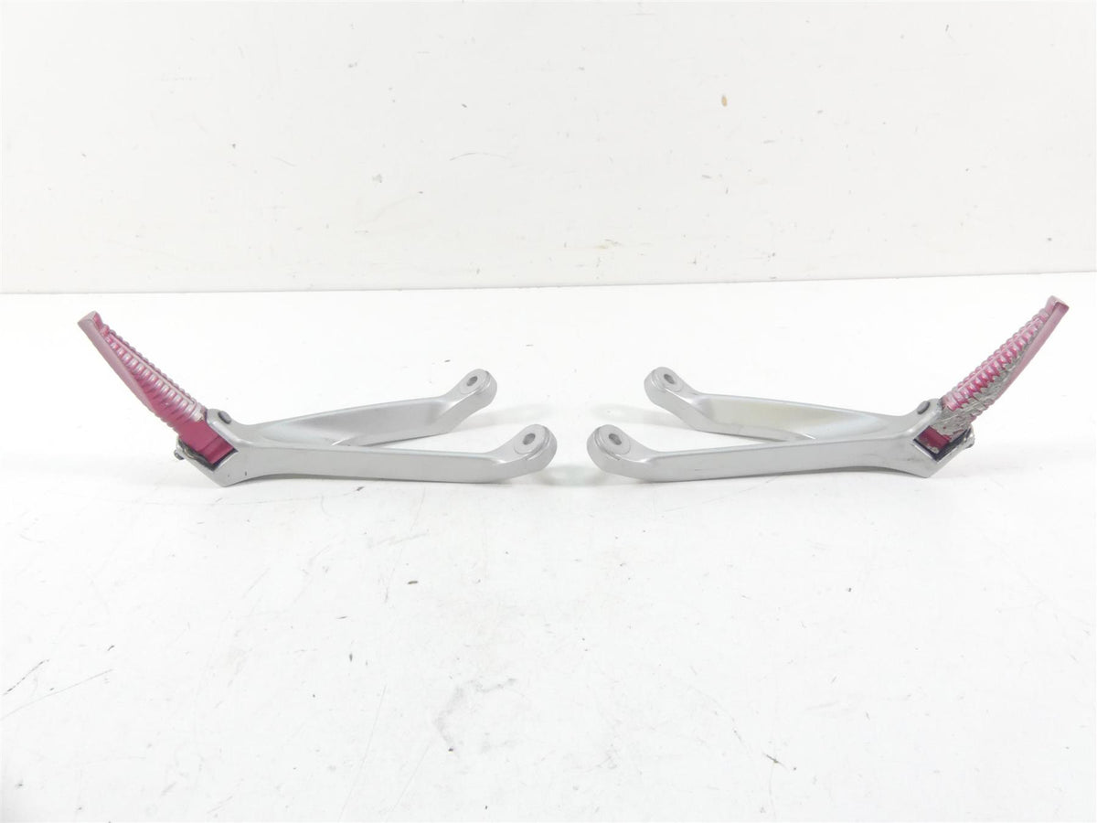 2015 Honda CBR1000 RR SC59 Rear Passenger Footpeg Peg Set 50760-MFL-D20 {{ shop.shopifyCountryName }} - Mototech271