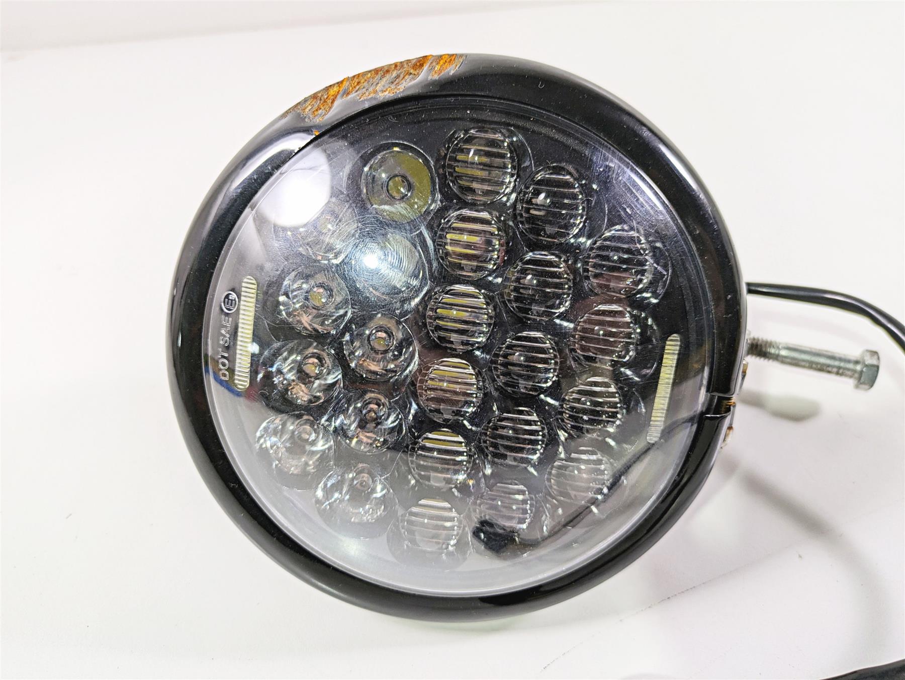 2017 Harley Dyna FXDB Street Bob Led Headlight + Bucket & Bracket 68297-05A {{ shop.shopifyCountryName }} - Mototech271
