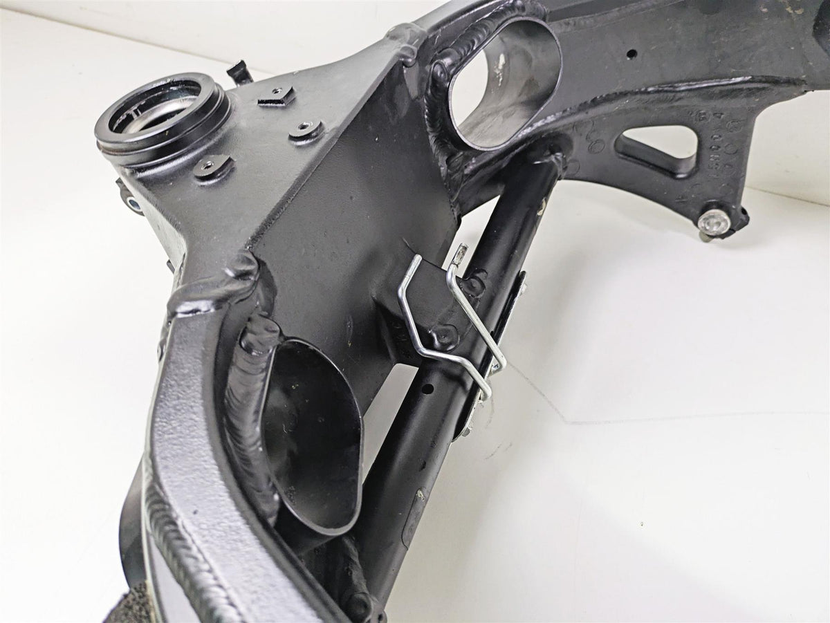2023 Suzuki GSX1300 RR Hayabusa Straight Main Frame Chassis With Salvage Texas Title 41100-15H20-YAP {{ shop.shopifyCountryName }} - Mototech271