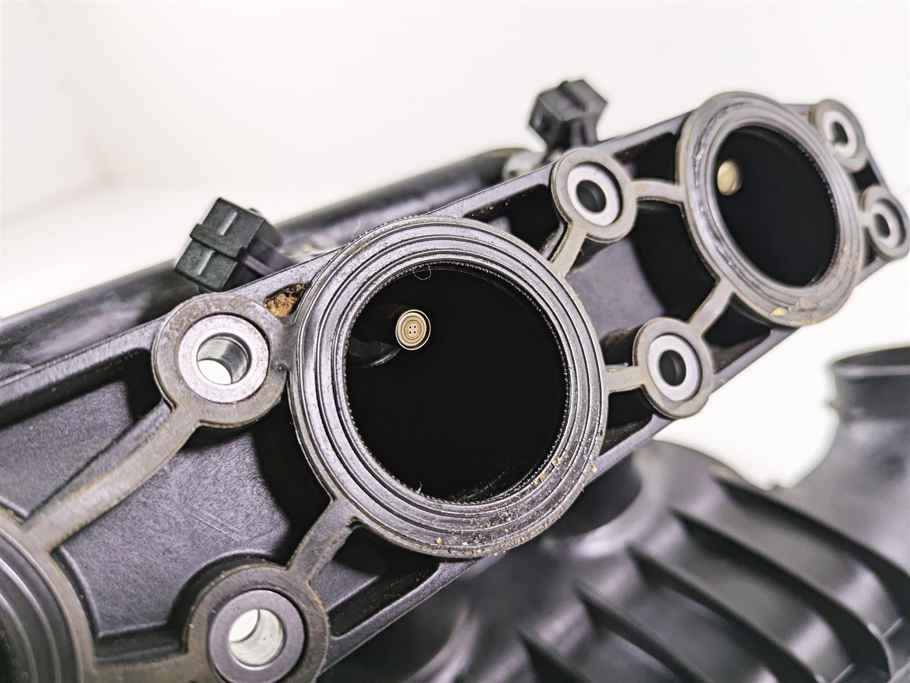 2019 Can Am Maverick X3 XRS Turbo R Intake Manifold & Fuel Injecors 420867345 {{ shop.shopifyCountryName }} - Mototech271