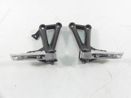 2015 Yamaha MT09 FZ09 Rear Passenger Foot Peg Footpeg Set 1RC-2742L-01-00 | Mototech271