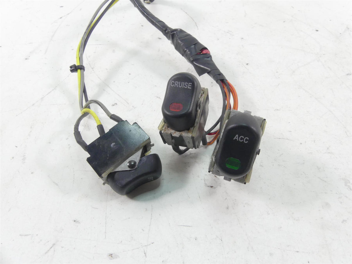 2005 Harley Touring CVO FLHTCSE Electra Glide Cruise Acc Spot Auxiliary Switch {{ shop.shopifyCountryName }} - Mototech271