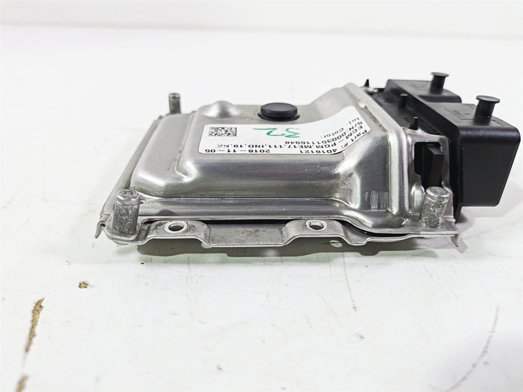 2019 Indian Chieftain Limited Ecm Ecu Cdi Engine Control Module 4018121 {{ shop.shopifyCountryName }} - Mototech271