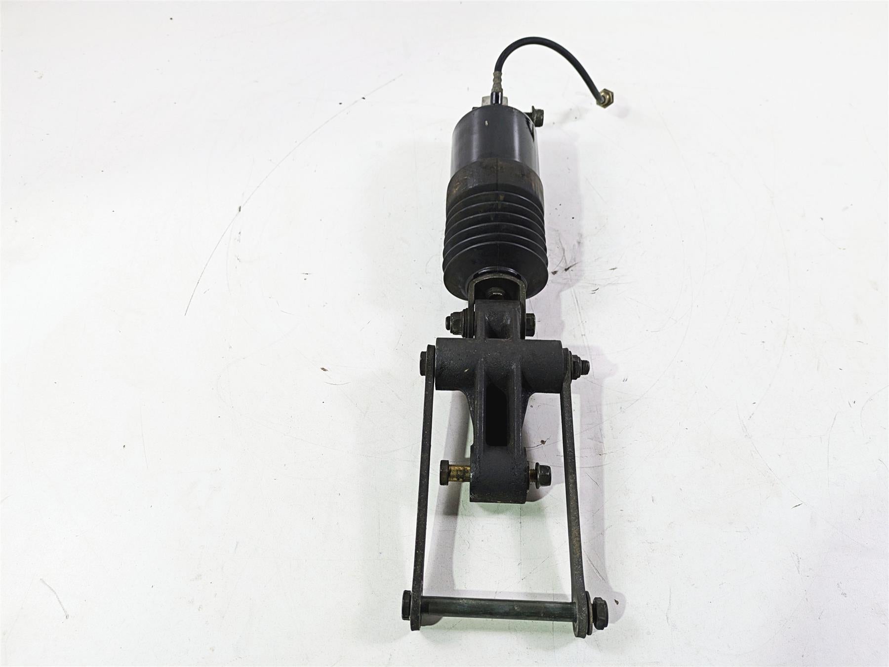 2004 Yamaha XVZ1300 Royal Star Rear Shock Damper & Links 4XY-22210-00-00 {{ shop.shopifyCountryName }} - Mototech271