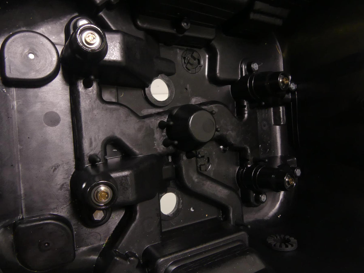 2018 Ducati Panigale 1100 V4 S Throttle Body Air Box Assembly 28221212B {{ shop.shopifyCountryName }} - Mototech271
