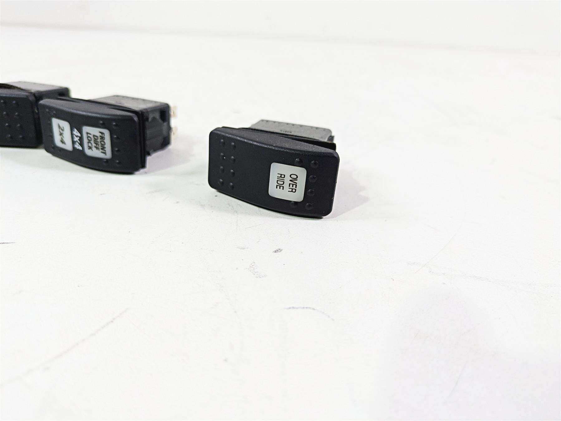 2018 Can Am Maverick X3 XRC Turbo R DPS Light Front Lock Switch 710004492 {{ shop.shopifyCountryName }} - Mototech271