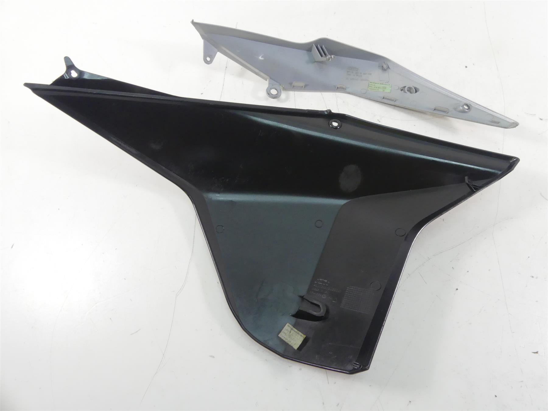 2015 KTM 1190 Adventure R Left Side Tank Fairing Cover Cowl Set 6030805000030A {{ shop.shopifyCountryName }} - Mototech271
