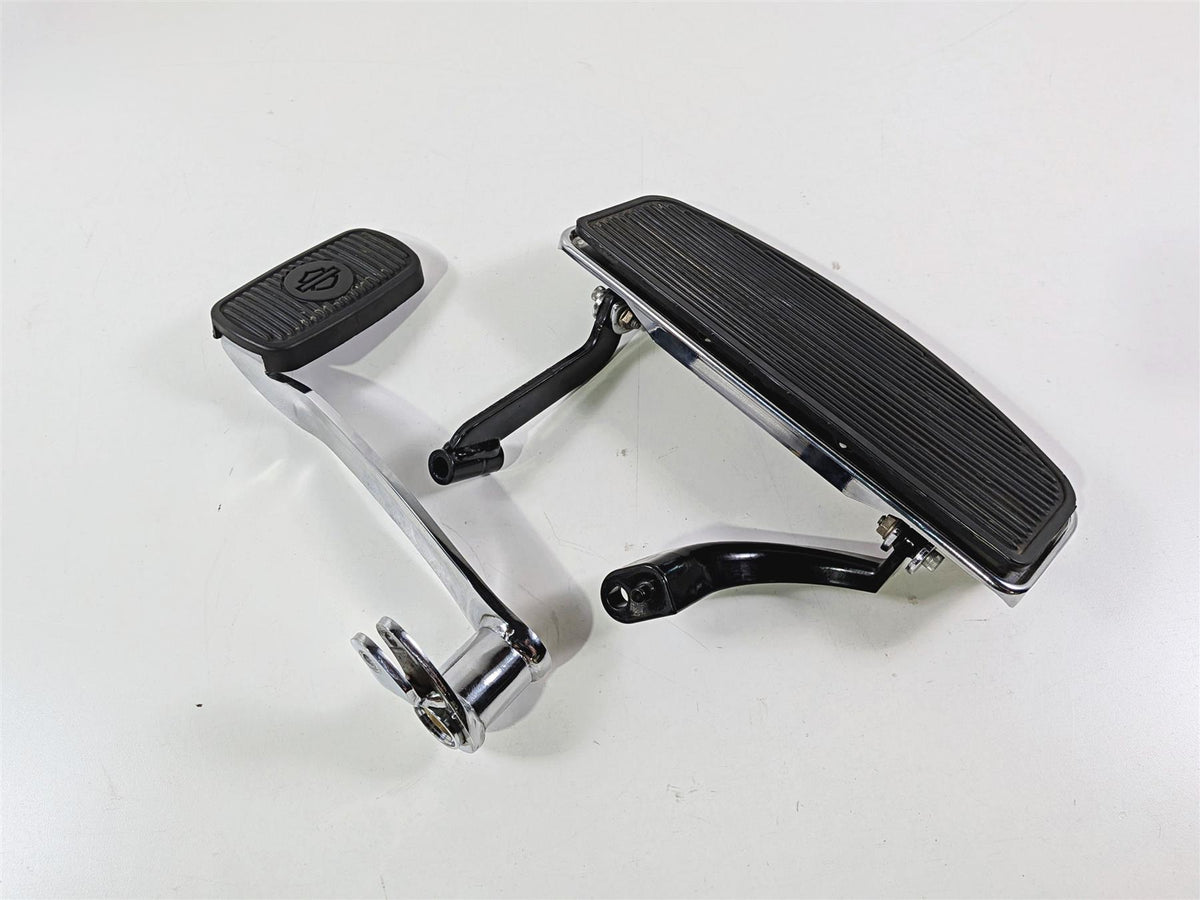 2018 Harley FLHTCU Touring Electra Glide Floor Board & Brake Pedal Set 50621-06A-Mototech271