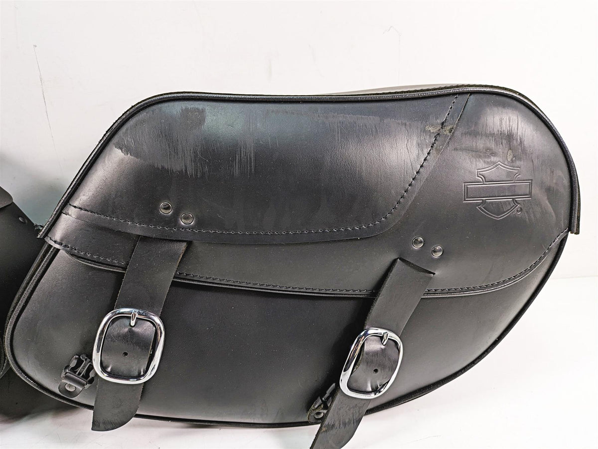 2009 Harley Dyna FXDFSE CVO Fat Bob Saddlebag Saddle Bags Set 9036906D {{ shop.shopifyCountryName }} - Mototech271
