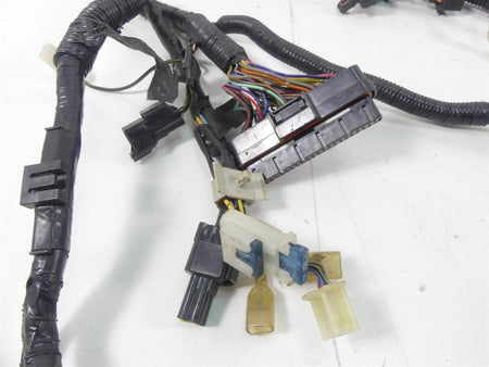 2004 Kawasaki VN1600 Meanstreak Main Wiring Harness & Fuse Box 26031-0120 {{ shop.shopifyCountryName }} - Mototech271