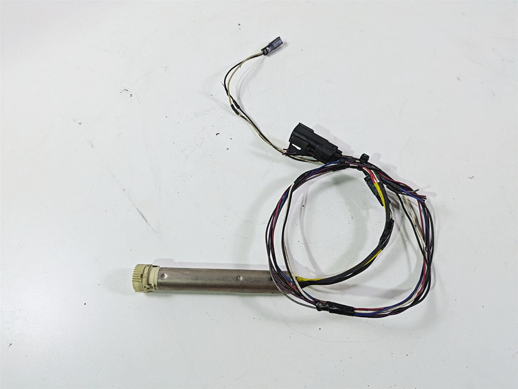 2010 Harley Touring FLHTK Electra Glide Ride Fly By Wire Sensor - Read 32305-08B {{ shop.shopifyCountryName }} - Mototech271