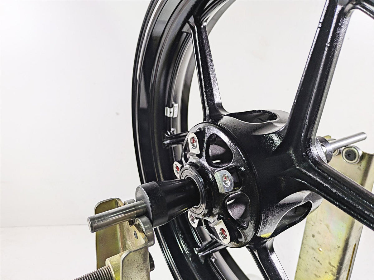 2024 Kawasaki ZX6R ZX636 Ninja 17x3.5 Front Wheel Rim 40 Miles - Read 41073-0728 {{ shop.shopifyCountryName }} - Mototech271
