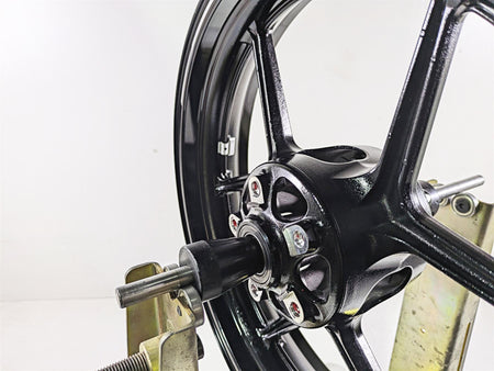 2024 Kawasaki ZX6R ZX636 Ninja 17x3.5 Front Wheel Rim 40 Miles - Read 41073-0728 {{ shop.shopifyCountryName }} - Mototech271