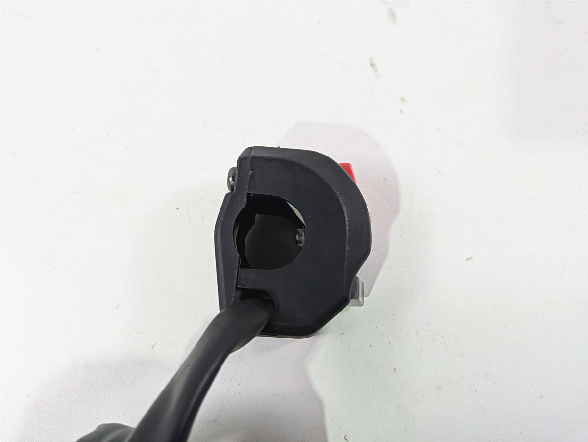 2009 Yamaha FZ1 FZS10 Fazer Right Hand Start Stop Control Switch 2D1-83975-00-00 {{ shop.shopifyCountryName }} - Mototech271