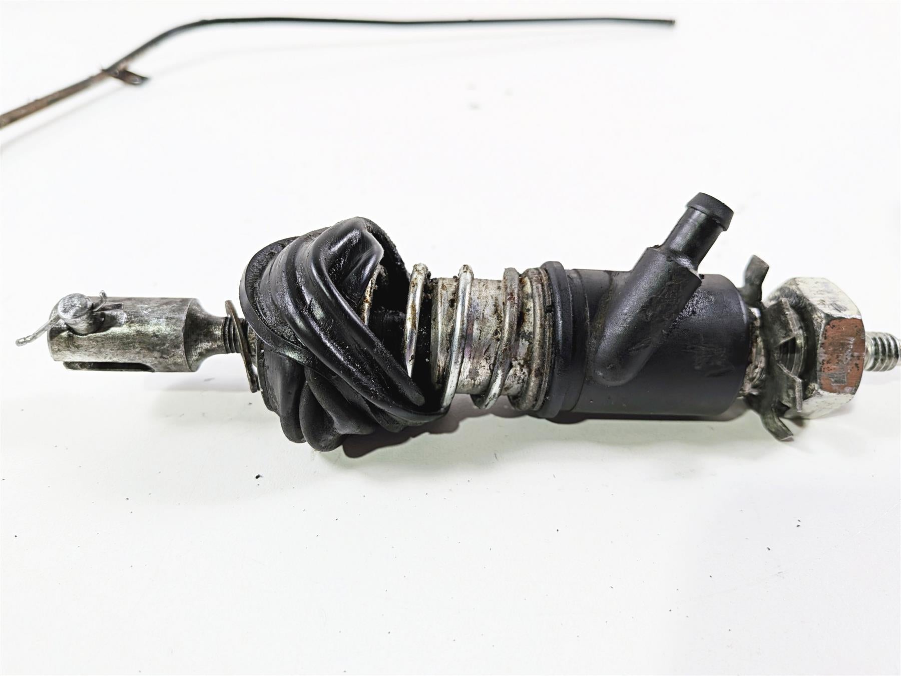 1993 Harley Touring FLHTCU Electra Glide Rear Brake Master Cylinder 41755-92A {{ shop.shopifyCountryName }} - Mototech271
