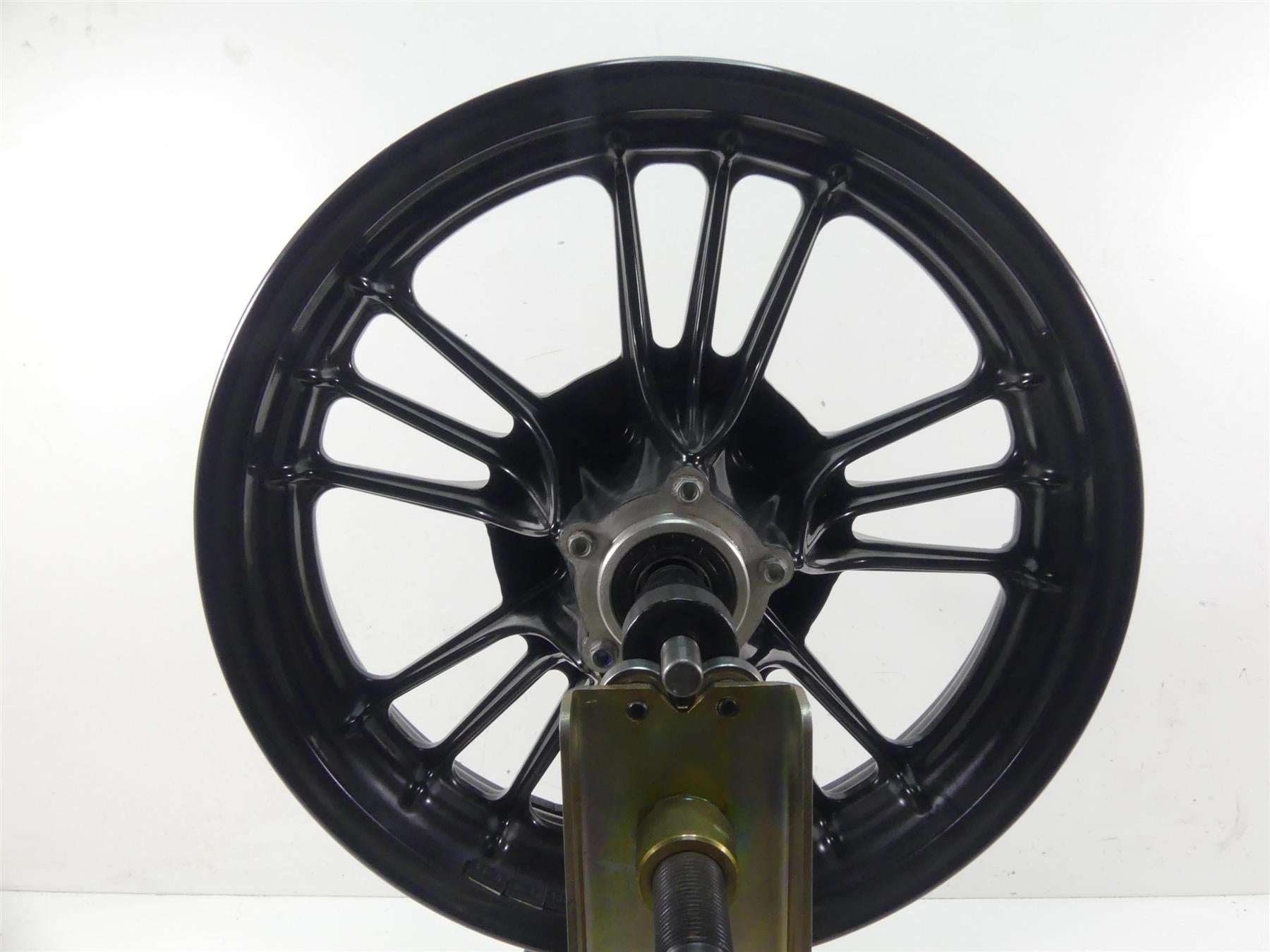 2016 Indian Scout Sixty Straight 16x3.5 Rear Wheel Rim 1522091 {{ shop.shopifyCountryName }} - Mototech271
