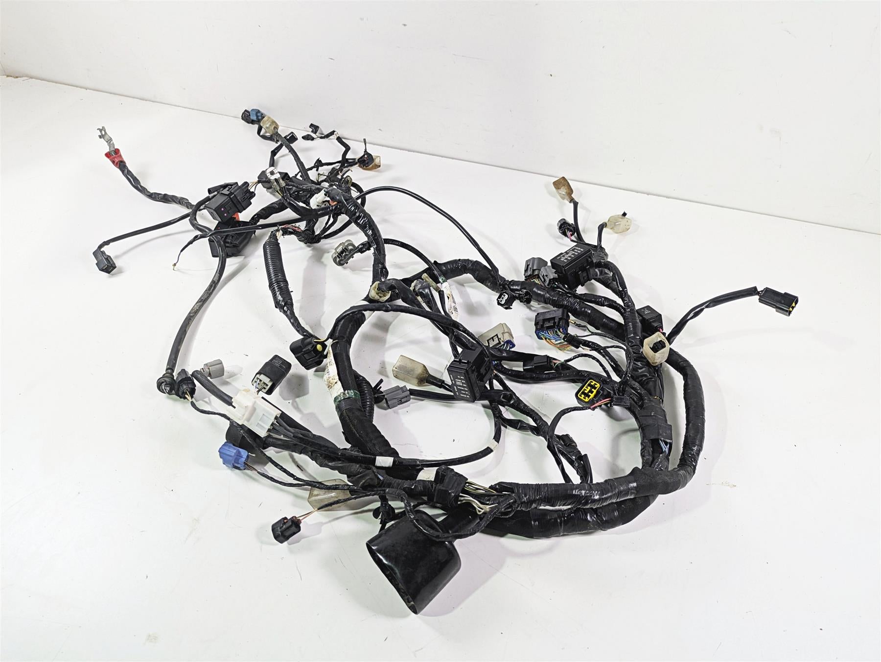 2023 Kawasaki ZX1400 ZX14R Ninja Main Wiring Harness Loom FOR PARTS 26031-1937 {{ shop.shopifyCountryName }} - Mototech271