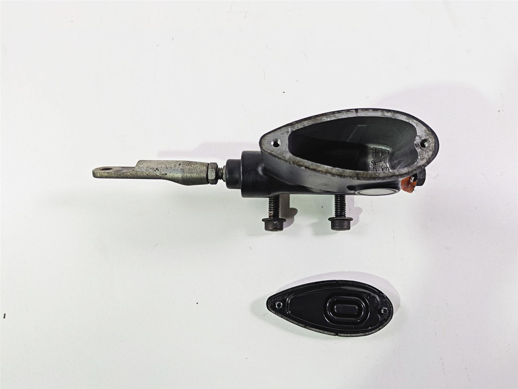2018 Indian Springfield Dark Horse Rear Brake Master Cylinder 15.8mm 1912864 {{ shop.shopifyCountryName }} - Mototech271