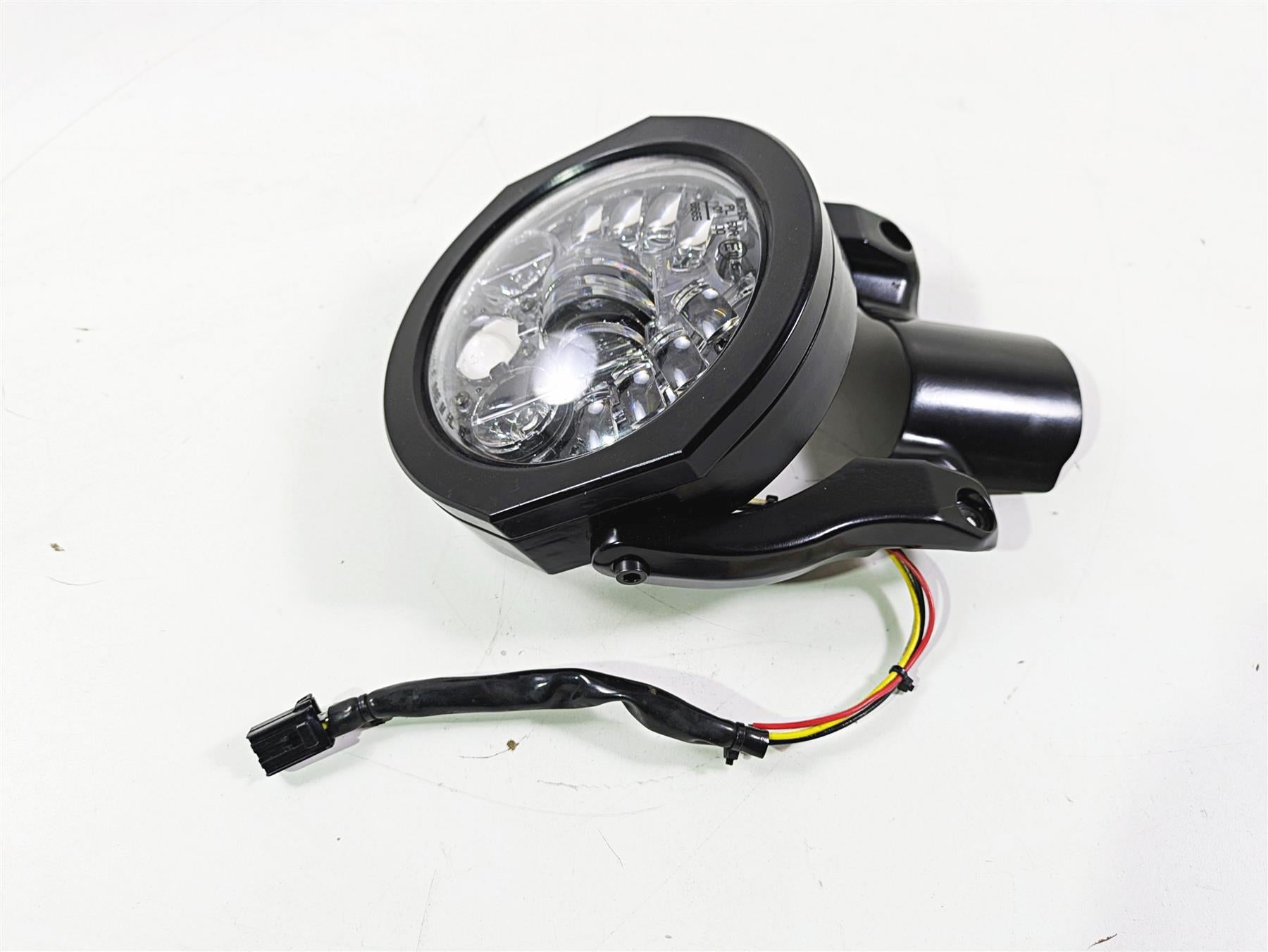 2010 Harley VRSCF Muscle Rod Headlight Head Light Lamp J.W Speaker Led 4034350 {{ shop.shopifyCountryName }} - Mototech271