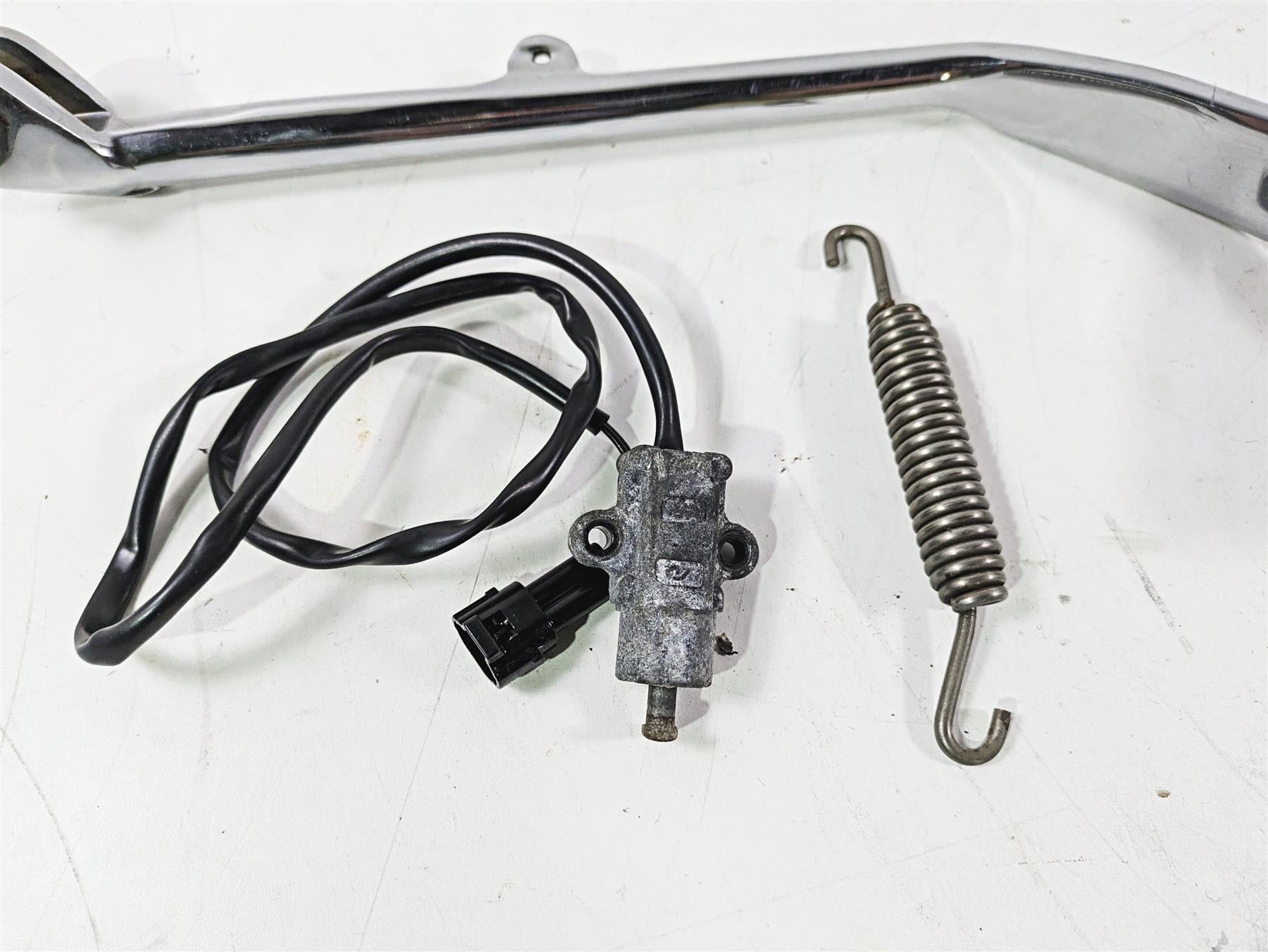 2018 Indian Chieftain Limited Chrome Side Kickstand Kick Stand & Switch 5139983 {{ shop.shopifyCountryName }} - Mototech271