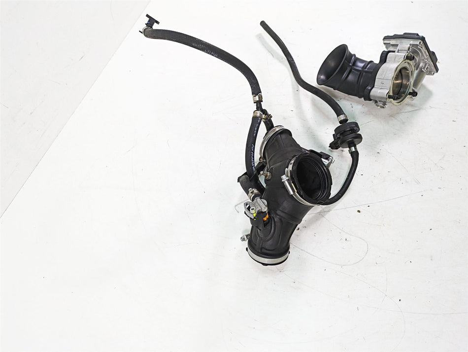 2020 Ducati Scrambler 1100 Sport Pro Throttle Body Intake 28241071A 14010851E {{ shop.shopifyCountryName }} - Mototech271