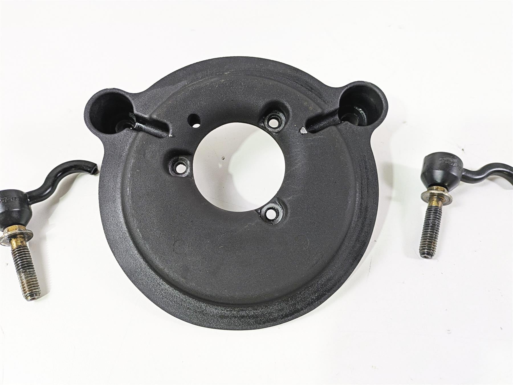 2015 Harley FXDF Dyna Fat Bob Air Cleaner Breather Back Plate Mount 29478-05A {{ shop.shopifyCountryName }} - Mototech271