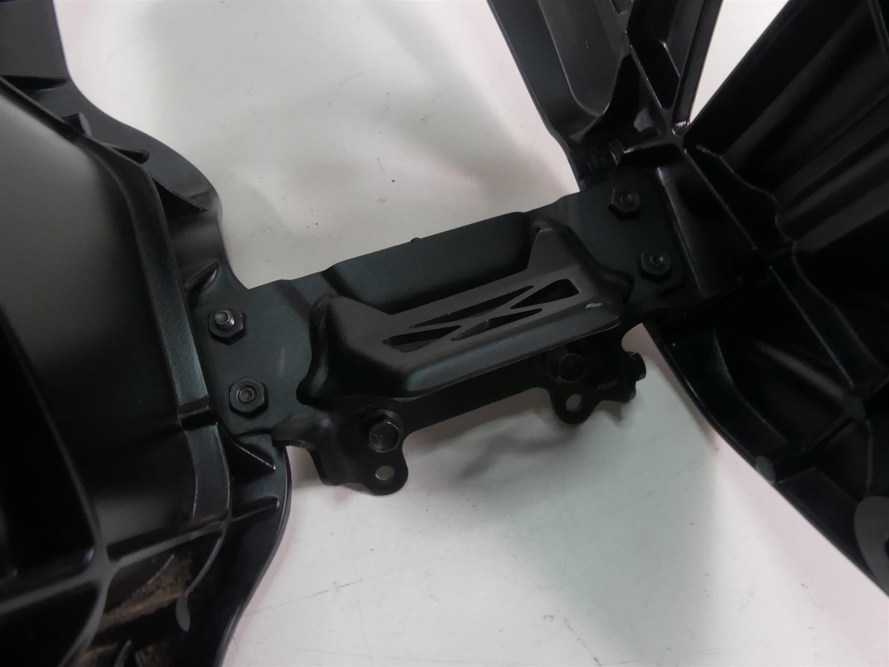 2022 Indian FTR1200 S Left Right Sub & Mid Frame Chassis Set 5141989 5141990 {{ shop.shopifyCountryName }} - Mototech271