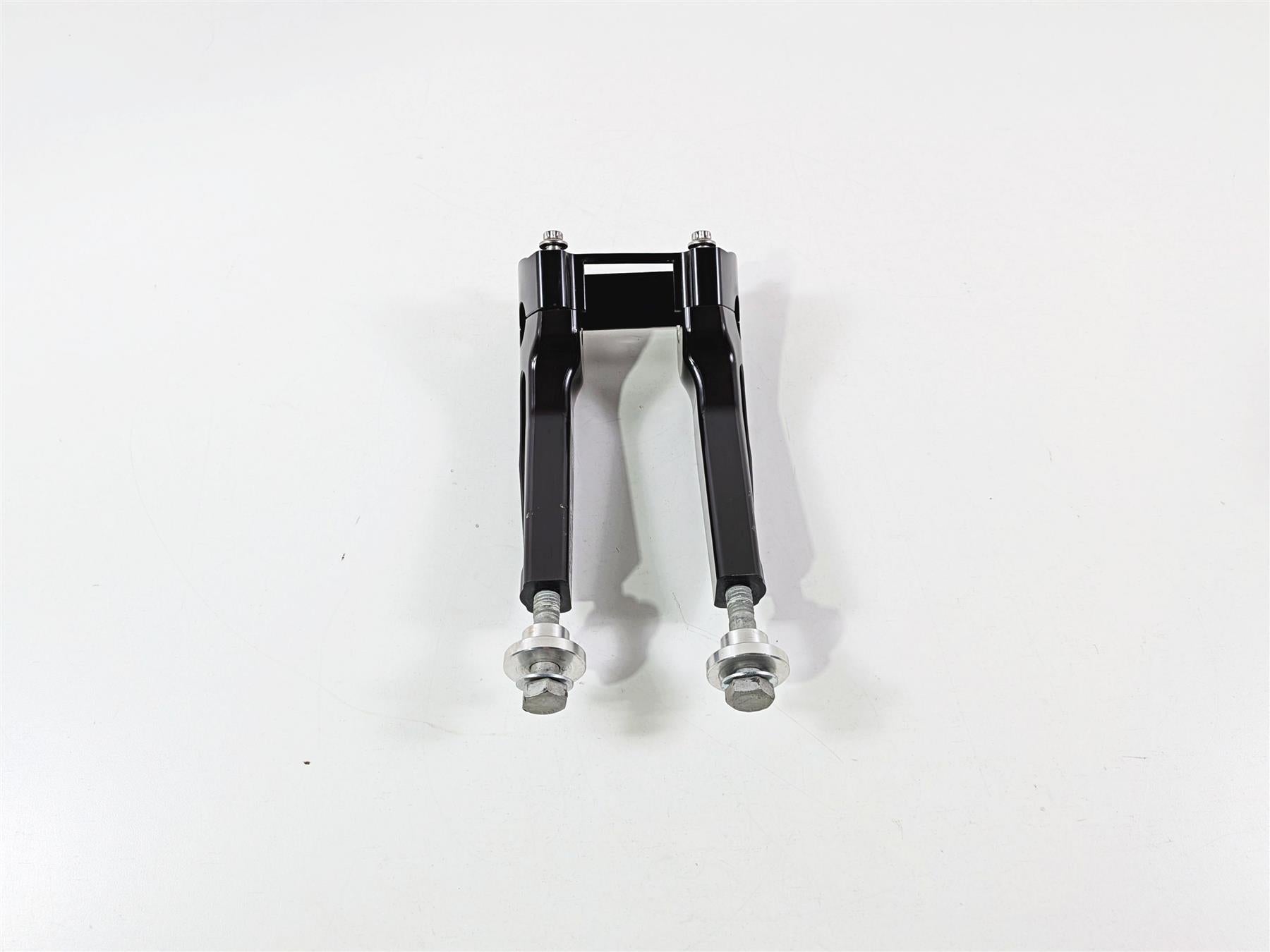 2024 Harley Softail FXLRST Low Rider Thrashin 6.5" Pullback Riser Set TSC-6500-1 {{ shop.shopifyCountryName }} - Mototech271