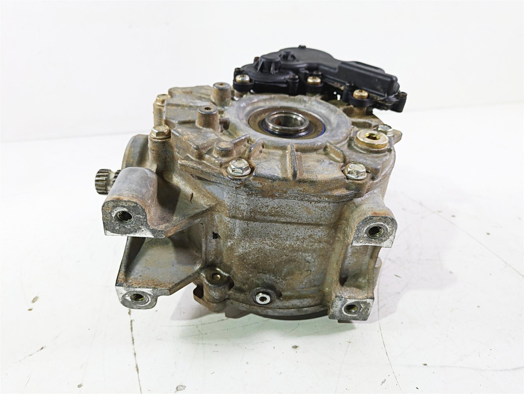 2023 Can Am Maverick X3 XMR Turbo RR Front Differential Box Smart Lock 705402936 {{ shop.shopifyCountryName }} - Mototech271