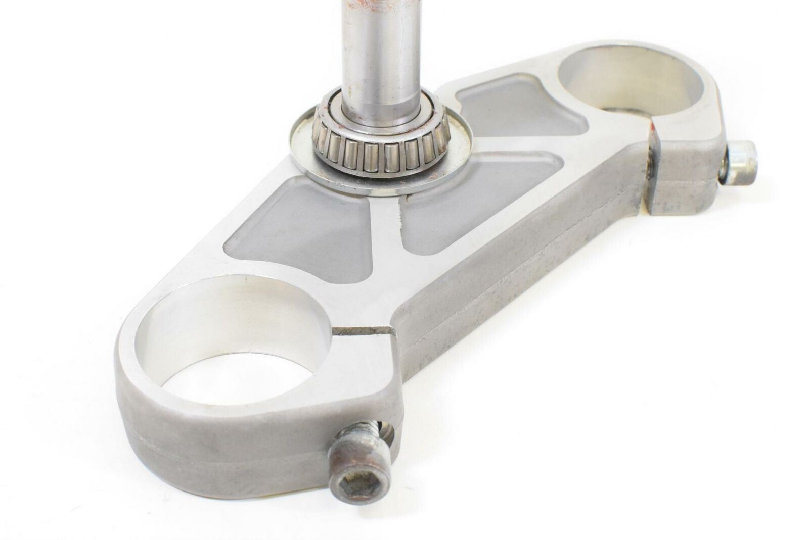 1996 Buell S1 Lightning Lower 44mm Triple Tree Steering Yoke J0106.8A {{ shop.shopifyCountryName }} - Mototech271