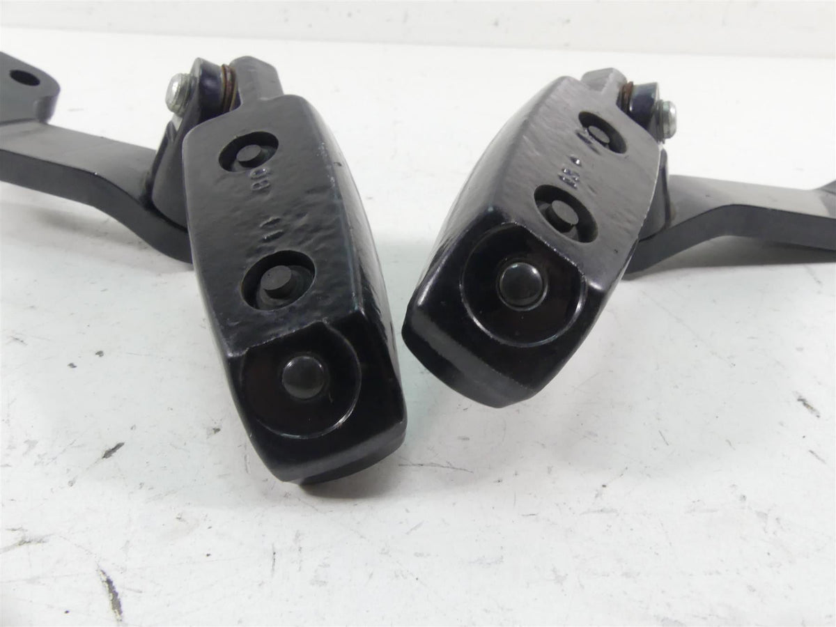 2012 Harley VRSCF Muscle Rod Rear Passenger Footpeg Set 50822-09 50826-09 {{ shop.shopifyCountryName }} - Mototech271