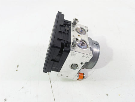 2017 BMW S1000RR K46 Abs Brake Pump Module Unit 34518561705 34518566956 34519444398 {{ shop.shopifyCountryName }} - Mototech271