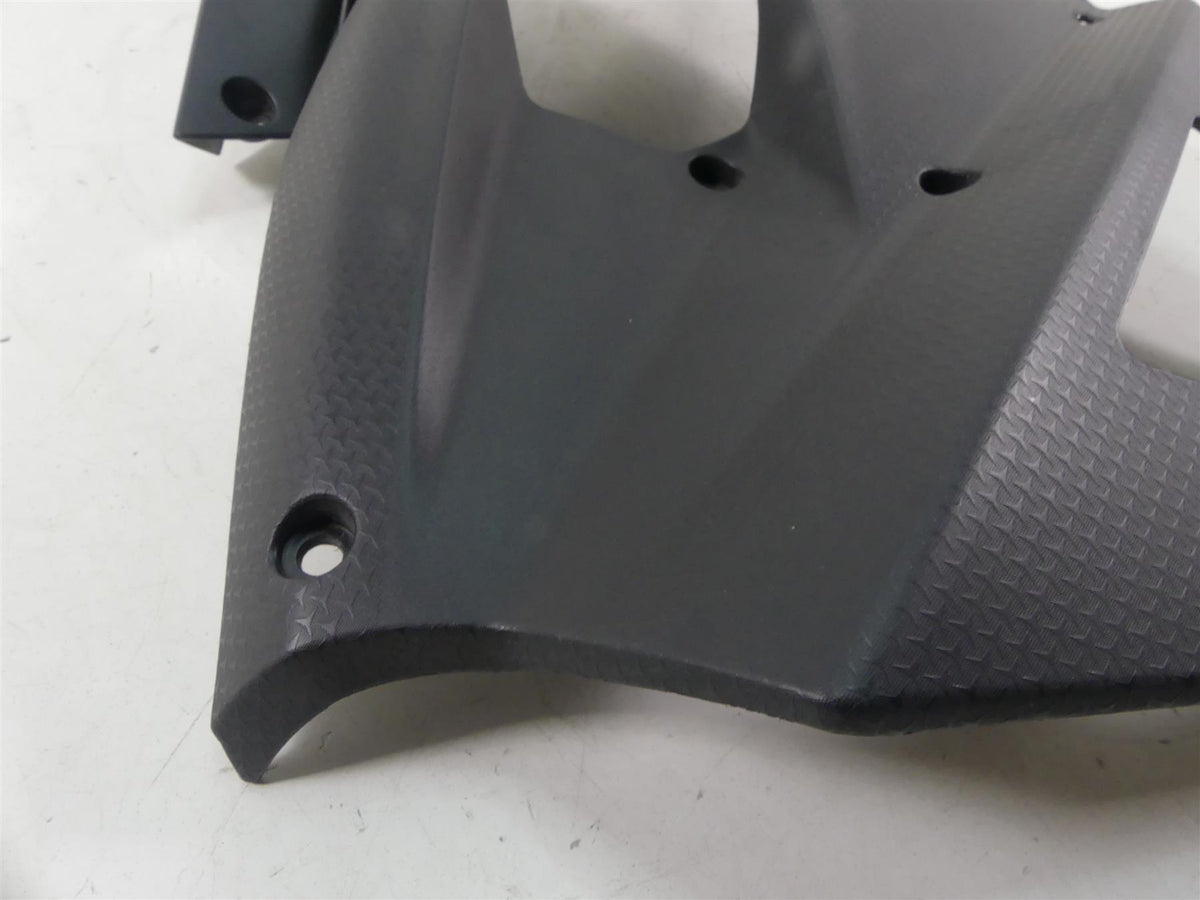 2021 Aprilia RS 660 Right Side Black Fairing Cover Cowl Guard 2B006622 {{ shop.shopifyCountryName }} - Mototech271