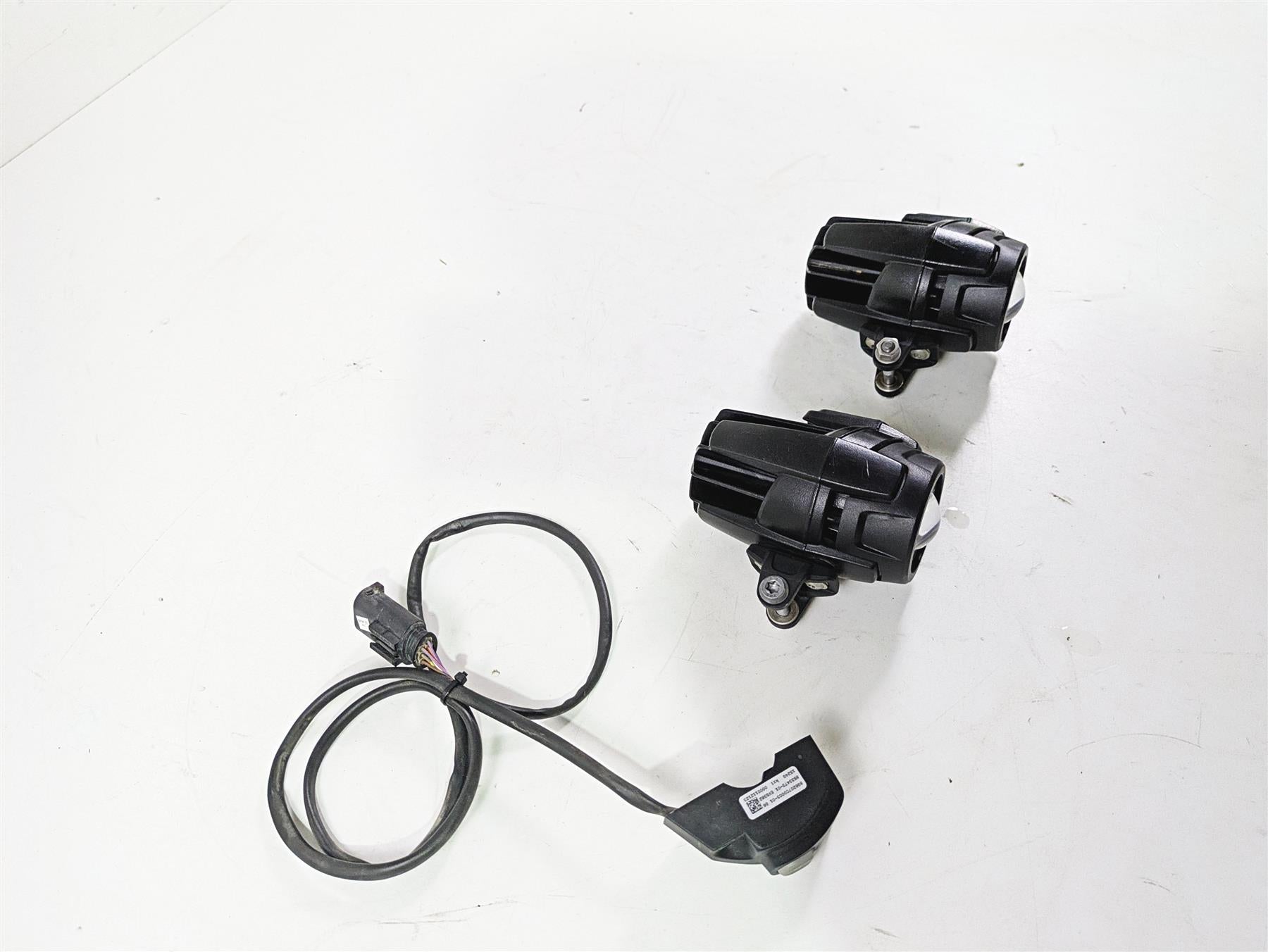 2015 BMW R1200 GS Adv K51 Spot Led Auxiliary Light Set & Wiring 63178532147 {{ shop.shopifyCountryName }} - Mototech271