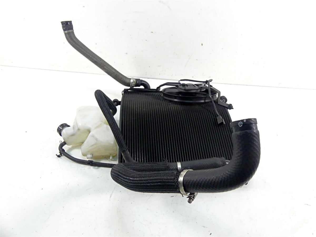 2010 Kawasaki ZX1400 ZX14 R Ninja Radiator Fan Reservoir Hoses Set 39061-0080 {{ shop.shopifyCountryName }} - Mototech271