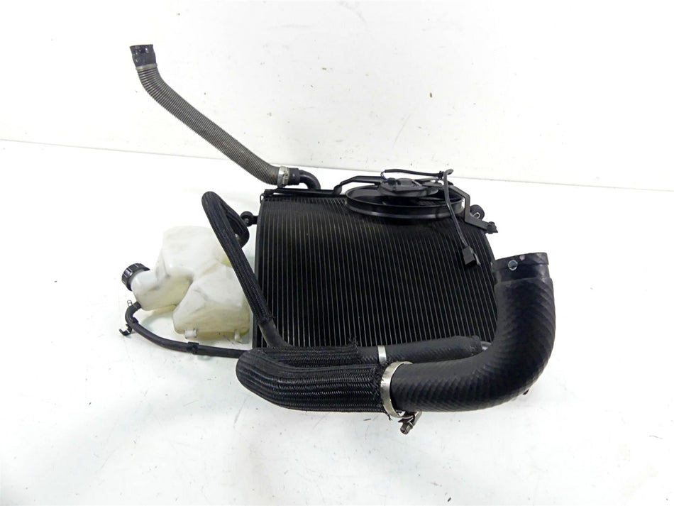 2010 Kawasaki ZX1400 ZX14 R Ninja Radiator Fan Reservoir Hoses Set 39061-0080 {{ shop.shopifyCountryName }} - Mototech271