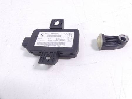 2018 BMW K1600 Bagger Tire Pressure Sensor Rdc Module 36318567683 65758546222 {{ shop.shopifyCountryName }} - Mototech271