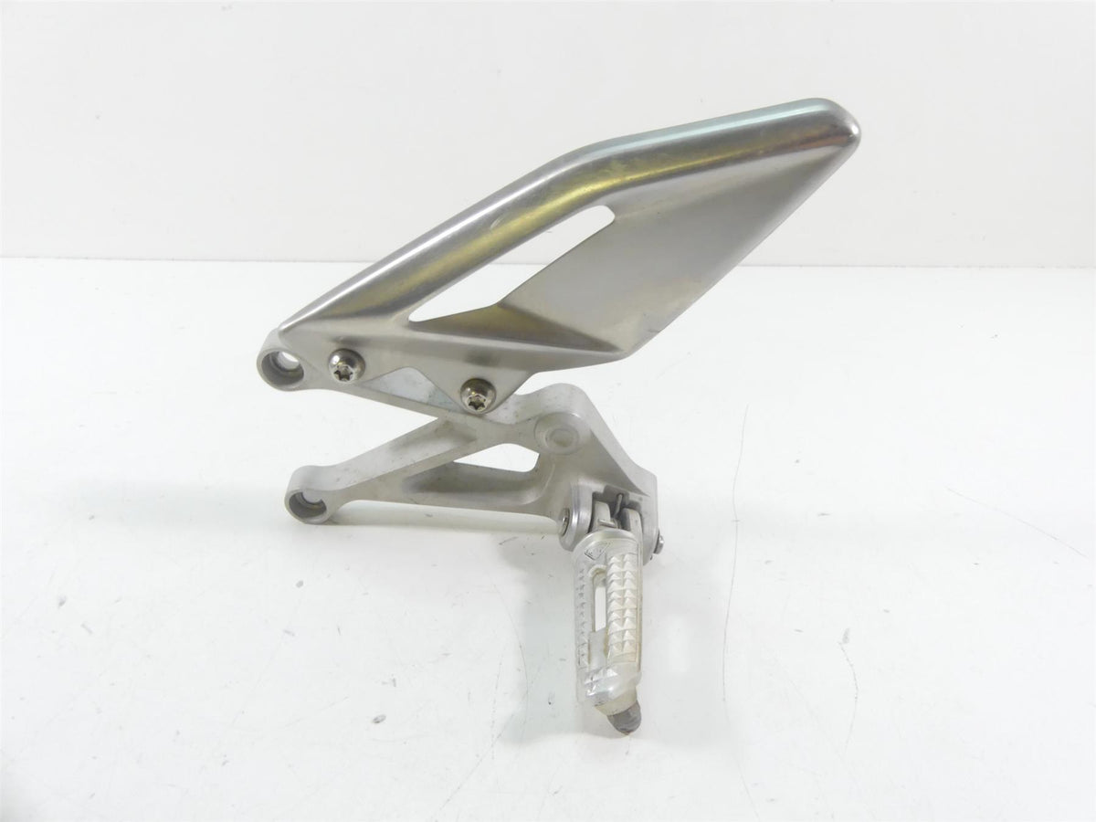 2019 Triumph Street Triple 765R Left Rider Footpeg Foot Rest T2081534 {{ shop.shopifyCountryName }} - Mototech271