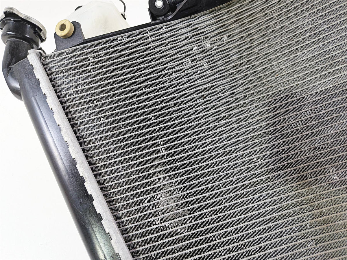 2020 BMW S1000RR K67 Coolant Radiator Fan & Reservoir - No Leaks 17118356804-Mototech271