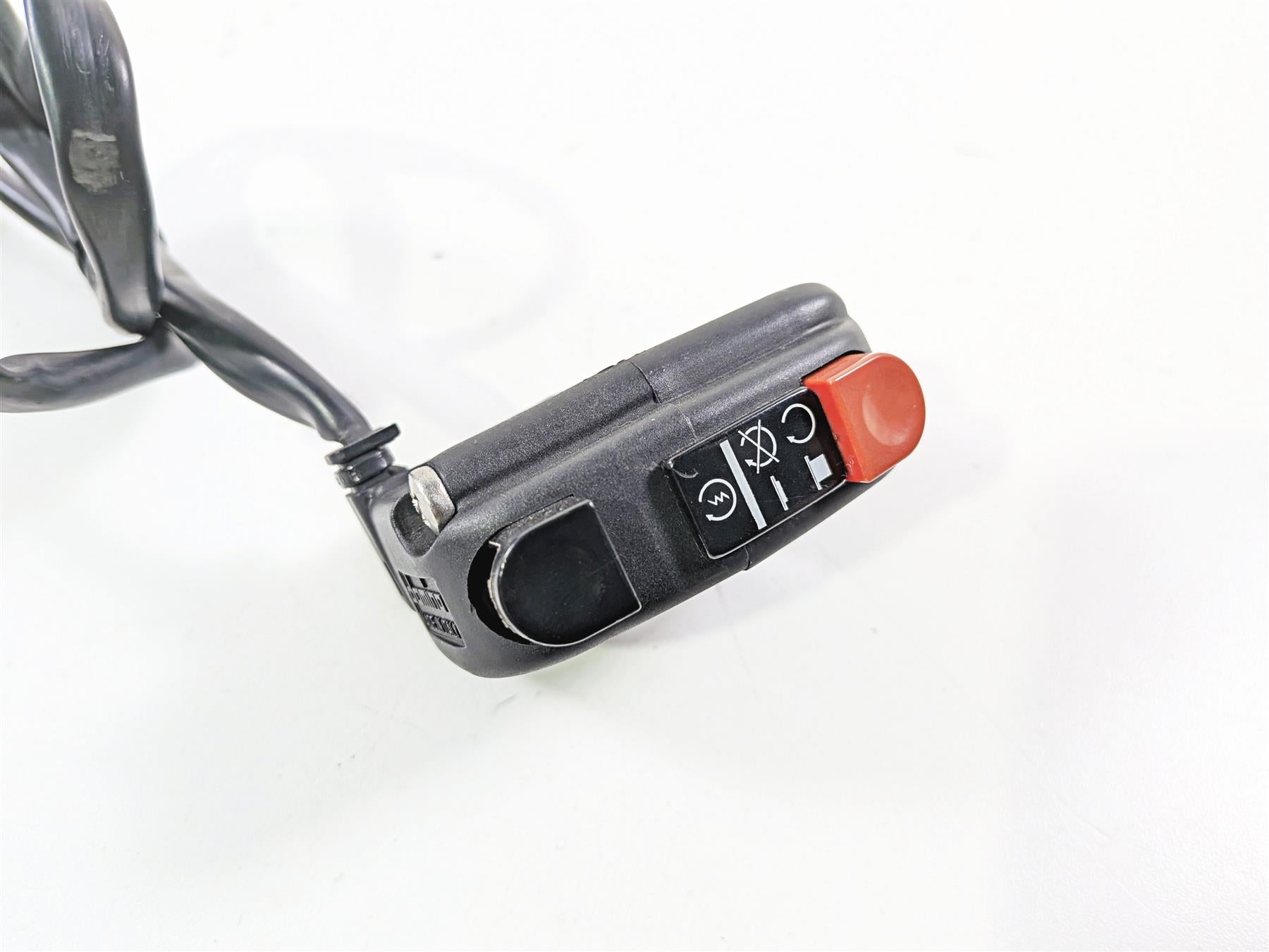 2018 Aprilia RSV4 RR Right Hand Control Switch Domino B045021 {{ shop.shopifyCountryName }} - Mototech271