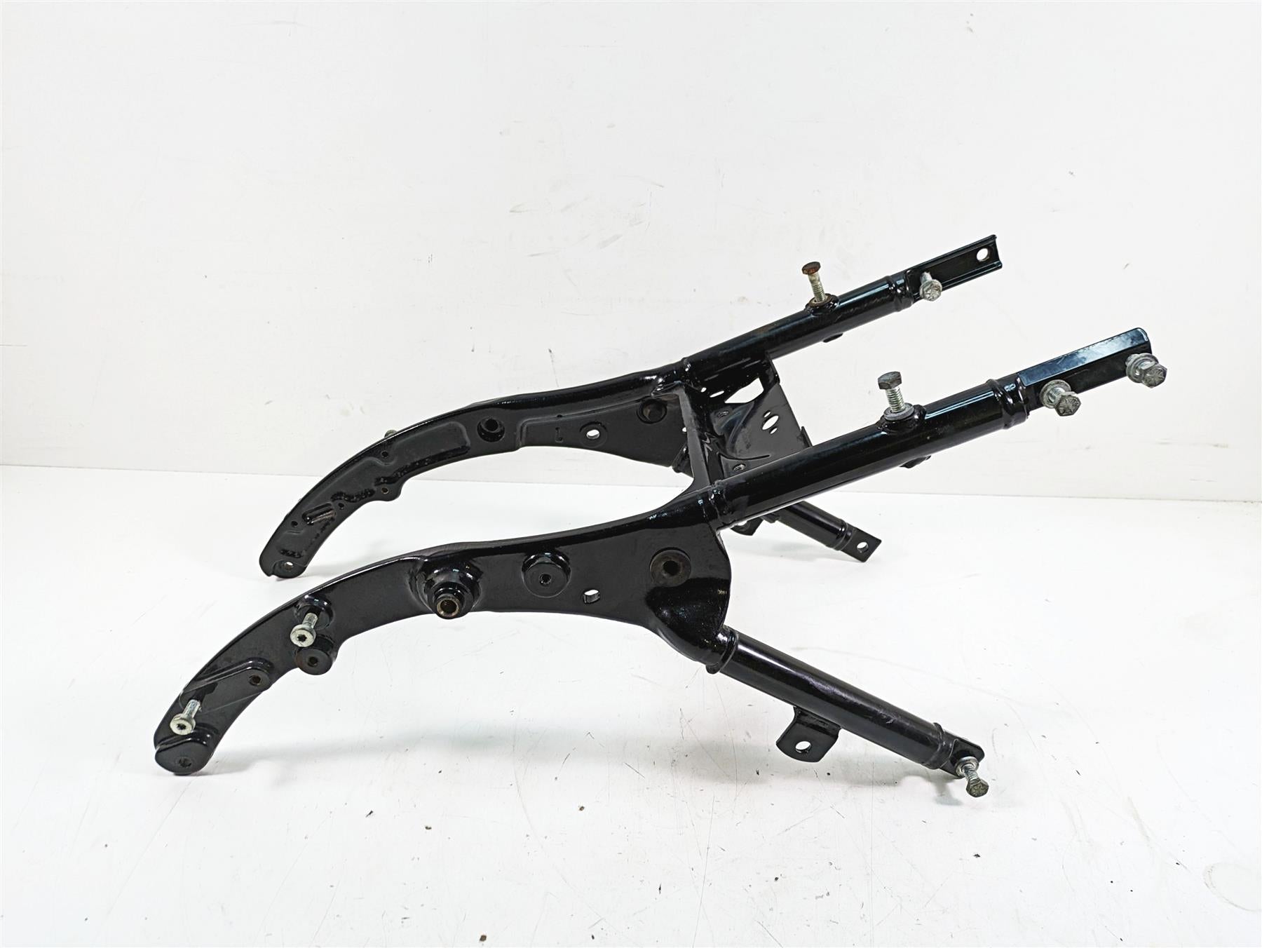 2009 Harley Touring FLHTCU Electra Glide Straight Subframe Sub Frame 48079-09BHP {{ shop.shopifyCountryName }} - Mototech271