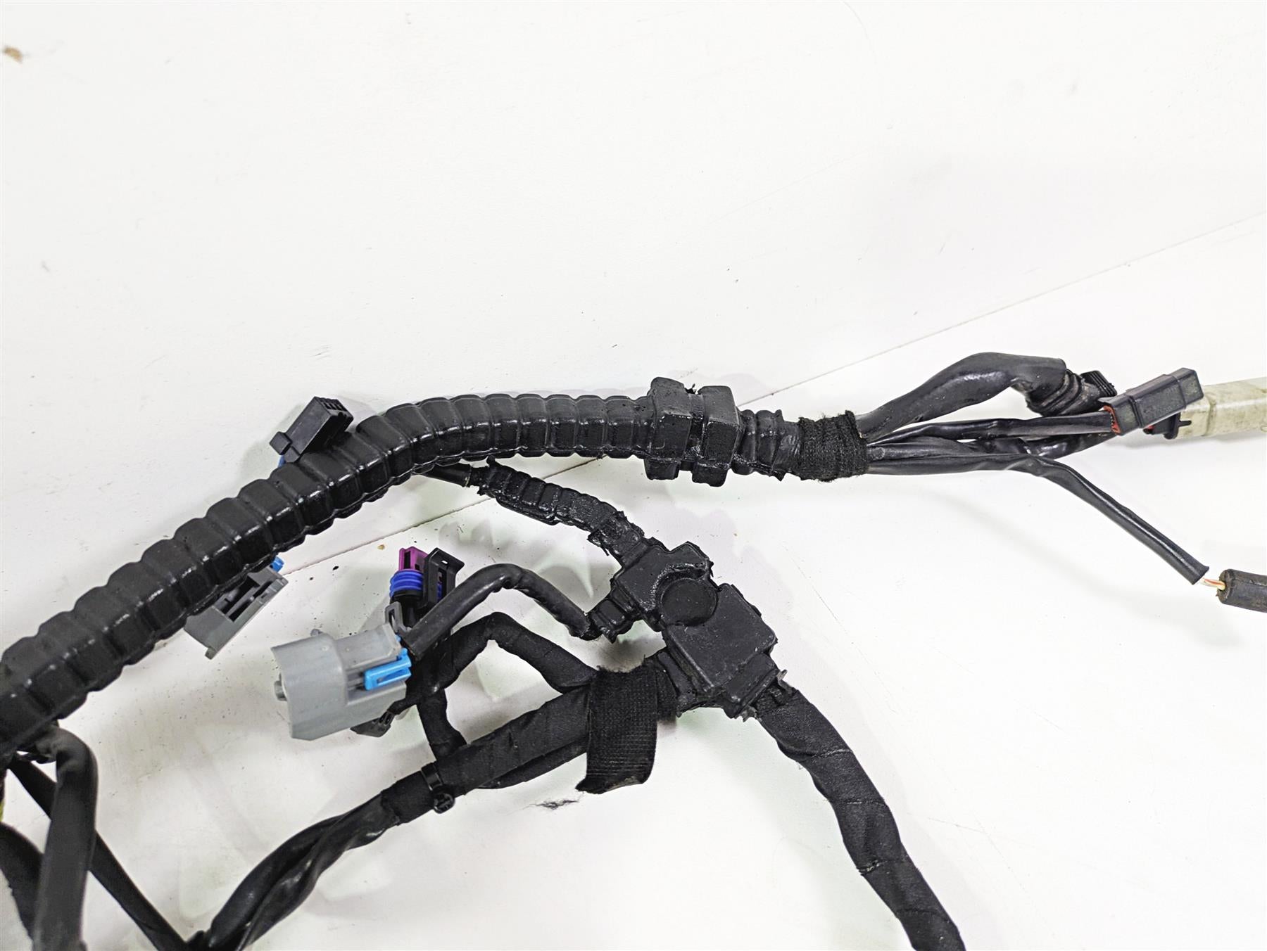 2015 Harley FXDL Dyna Low Rider Main Wiring Harness Loom - NO ABS 71072-12A {{ shop.shopifyCountryName }} - Mototech271